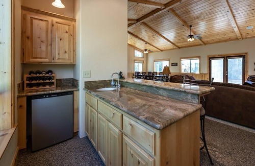 Shaver Lake Cabin | The Restful Rose ~ Fireside Vibes + AC Comfort