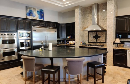 Estrella Mountain Ranch House | THE RETREAT, an Executive Custom Home in Estrella Mtns!