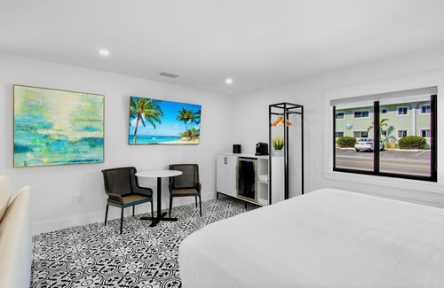 Bradenton Beach Hotel | The Retreat at Anna Maria Island Inn