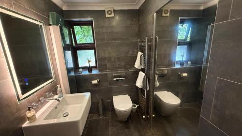 Blaenavon House | The Retreat at Little Oaks, Blaenavon