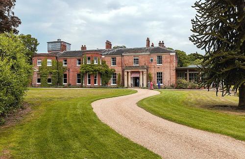 Elcot Hotel | The Retreat, Elcot Park