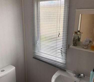 Prestatyn Apartment | The Retreat Palm - Lido Beach