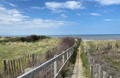 Prestatyn Apartment | The Retreat Palm - Lido Beach