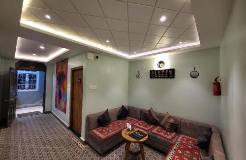 Darjeeling Hotel | The Revett
