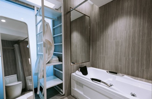 Nai Mueang Hotel | The Rich Hotel Korat