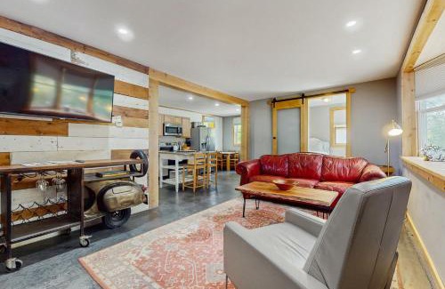 West Wardsboro House | The River House