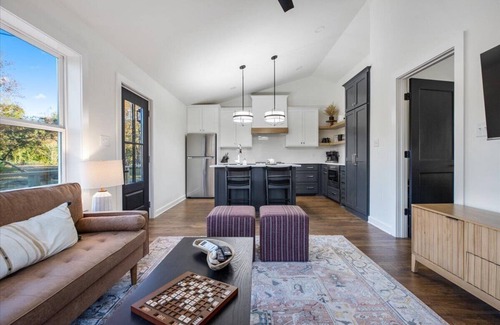 Hot Springs Cabin | The River Place