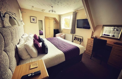 Torquay City Centre House | The Robin Hill Hotel