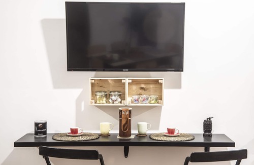 Chiaia Apartment | The Rock