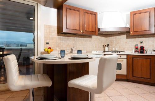 Civitavecchia Apartment | The Roof - Appartamento con terrazza al centro di Civitavecchia