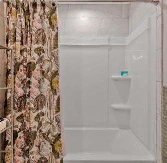 Clarksville House | The Rooftop Haven of Downtown (1012 Franklin St)