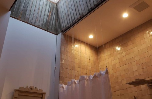 Waitsburg House | The Royal Block - Room 1