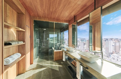 Nakasu Hotel | The Royal Park Canvas Fukuoka Nakasu