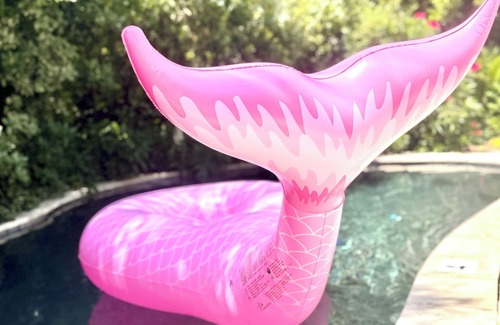 Tybee Island Cottage | The Salty Mermaid Cottage: PRIVATE Pool + Hot Tub + Walk to Beach- Sleeps 8
