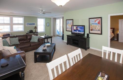 Sandbridge Apartment | The Sanctuary - Crab Dip B118