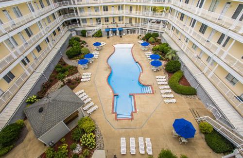 Sandbridge Apartment | The Sandbridge Dunes - Serenity 206