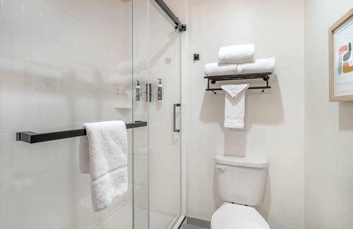 Santa Rosa Hotel | The Sandman Santa Rosa Sonoma, an Ascend Collection Hotel