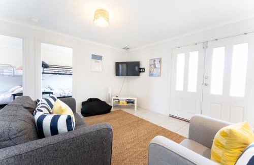 Goolwa Beach House | The Sandpiper- Pet and Family Friendly