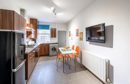 Doncaster Apartment | The Scarsdale Apartment