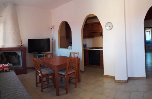 Su Forti House | The sea and the sun in perfect harmony in southern Sardinia
