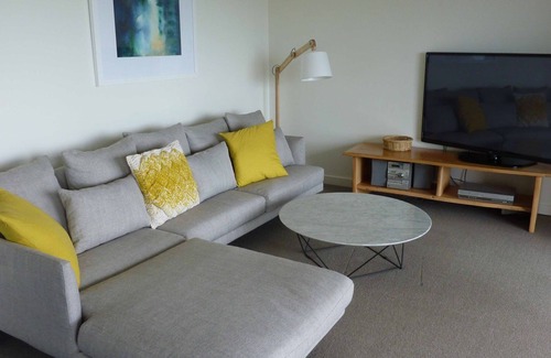 Lorne Apartment | the SEA APARTMENT, LORNE, VIC