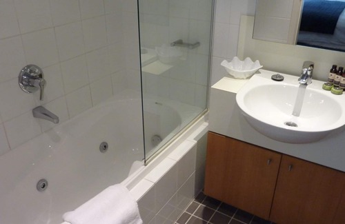 Lorne Apartment | the SEA APARTMENT, LORNE, VIC