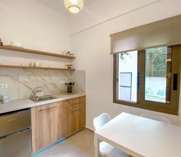 Agia Pelagia Apartment | The Sea & Garden studio 4