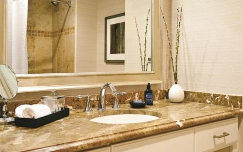 Vail Apartment | The Sebastian - Vail King Hotel Room