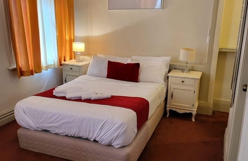Auckland Central Business District Hotel | The Shakespeare Hotel