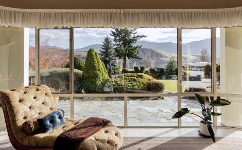 Lake Hayes Bed & Breakfast | The Shan's Lodge