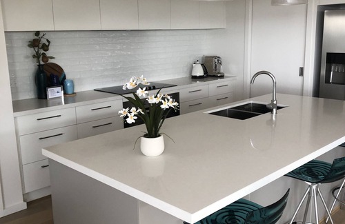 Portarlington House | The Shell Seekers Portarlington