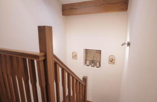Moreton House | The Shippon Barn - A delightful haven for families