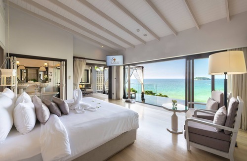 Kata Hotel | The Shore at Katathani