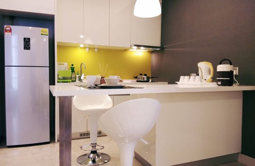 Mont Kiara Hotel | The Signature Service suite Mont Kiara by KLHomeSweet
