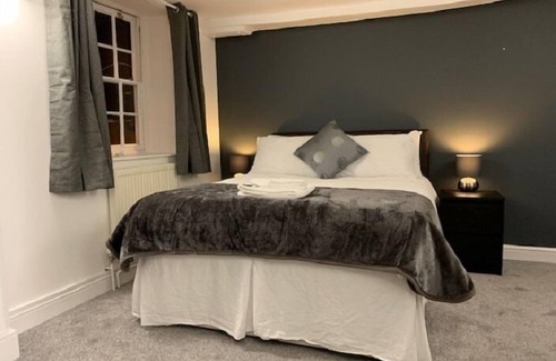 Silverton Bed & Breakfast | The Silverton Inn - B&B