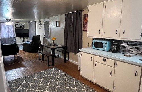 Kingston House | The Simple Sandy Shanty