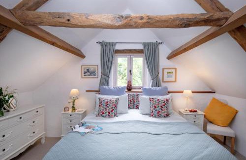 Holsworthy House | The Small Barn