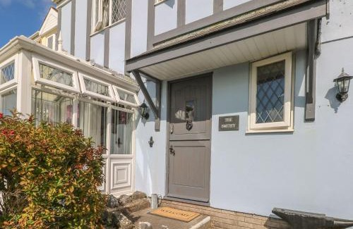St. Florence House | The Smithy