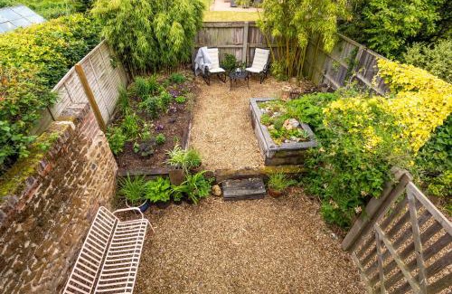 Ingoldisthorpe House | The Smokehouse