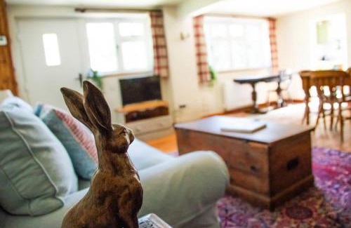 Dunkerton House | The Snug, Beautiful Country Retreat