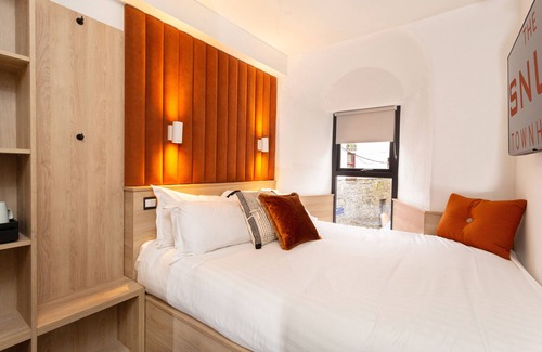 Galway City Centre Hotel | The Snug Townhouse