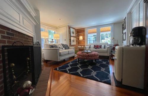 St. Michaels Bed & Breakfast | The Snuggery Inn & Suites, Saint Michaels, Maryland