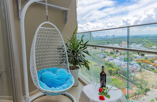 Thang Tam Apartment | The Song