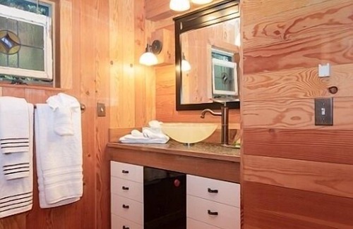 Sea Ranch House | The Sonoma Treehouse 3 Bedroom Home by RedAwning