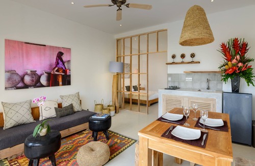 Batu Bolong Apartment | The Soul House Bali