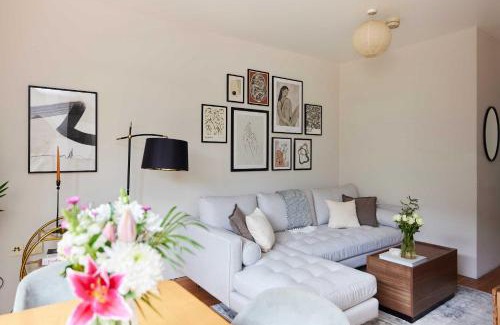 Livesey Apartment | The Southwark Wonder - Charming 1BDR Flat with Patio