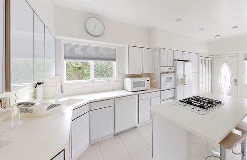 Amityville House | The Spacious White House