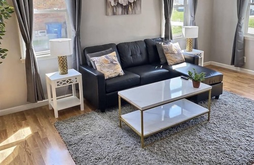 Dayton House | The Speakeasy Villa | 1920's Inspired Luxury Home