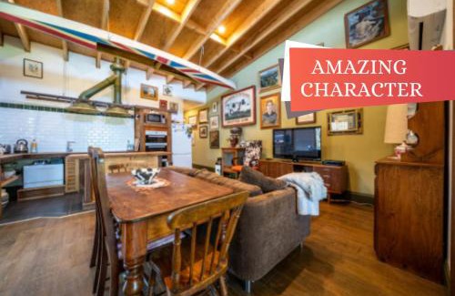 Bowden House | The spotted cow,city fringe,pet friendly-Free wine