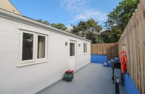 Rosudgeon House | The Stable
